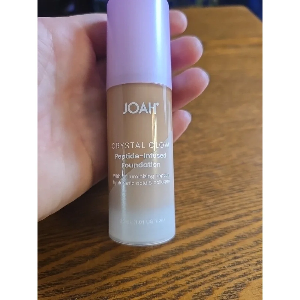 JOAH Foundation Crystal Glow Peptide-Infused TW080‎ Tan Neutral Undertones